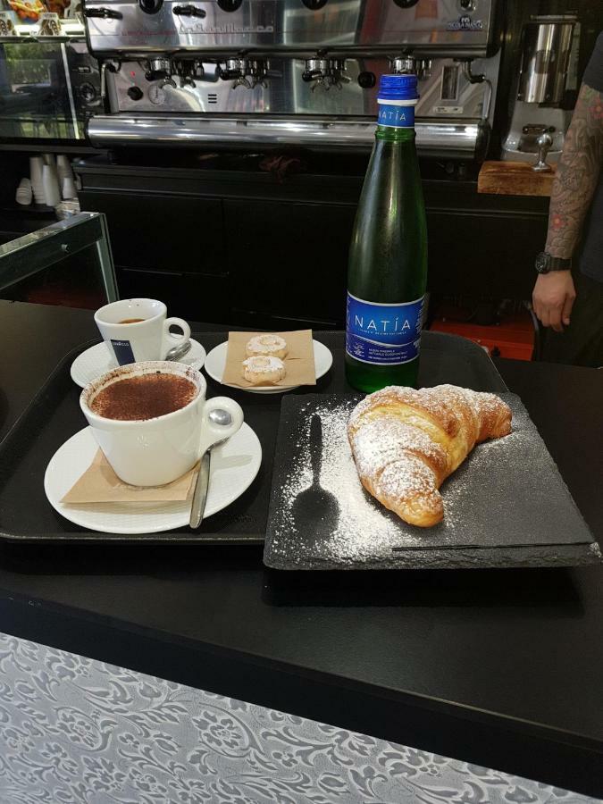 نابولي B&B Vesuvius المظهر الخارجي الصورة